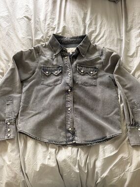 THE GREAT. Washed Grey Pearl-Button Western Shirt